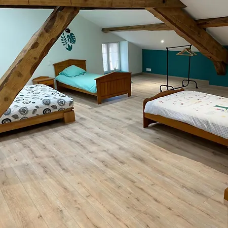 Holiday home Famille Galiber *