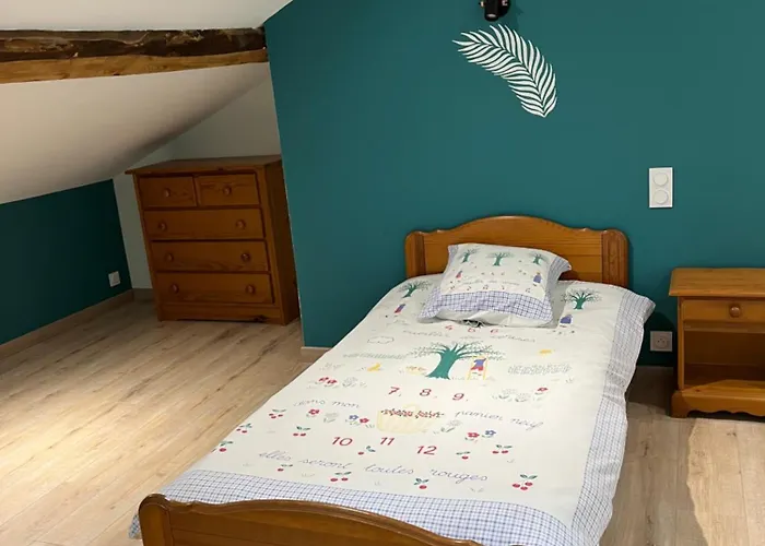 Famille Galiber 度假居 拉科讷